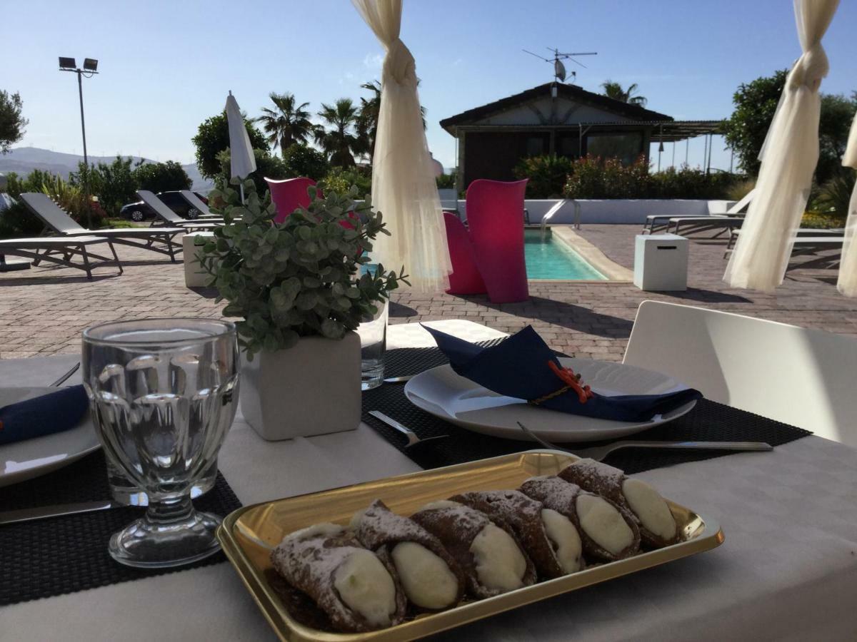 Bed and Breakfast Il Colle Del Rustico Agrigent Exterior foto
