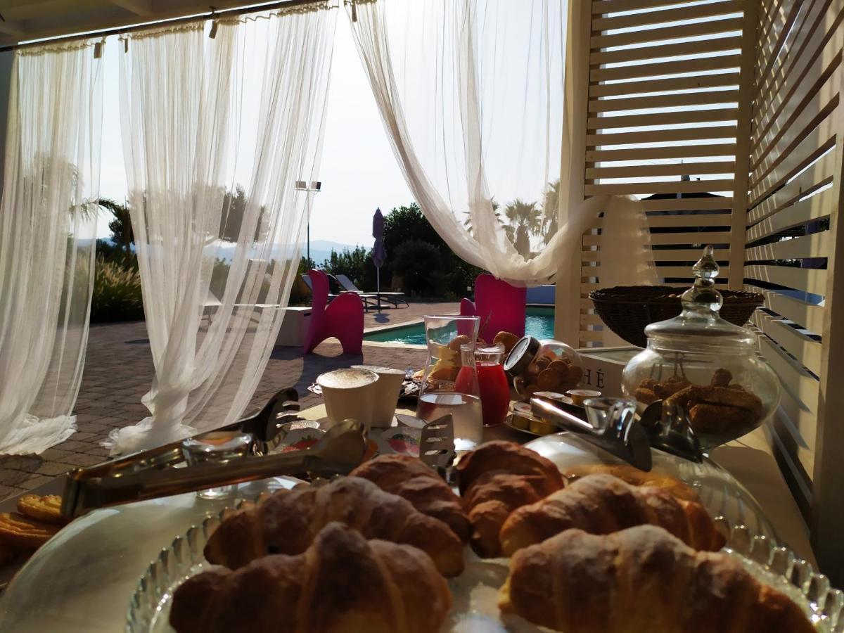 Bed and Breakfast Il Colle Del Rustico Agrigent Exterior foto